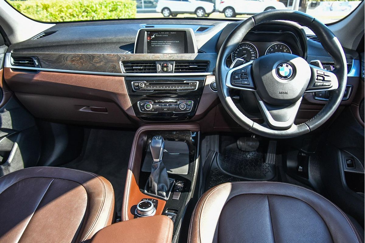2016 BMW X1 sDrive20i F48