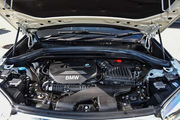 2016 BMW X1 sDrive20i F48