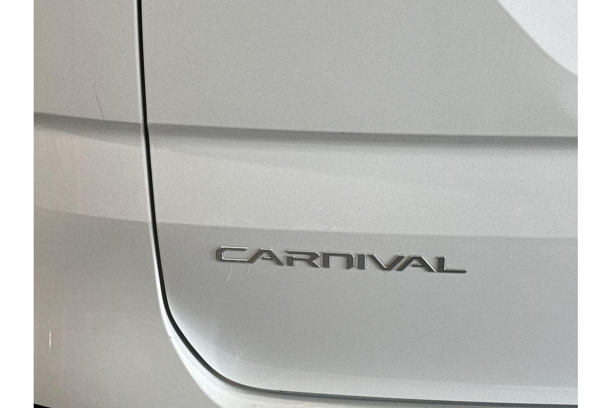 2022 Kia Carnival Platinum KA4
