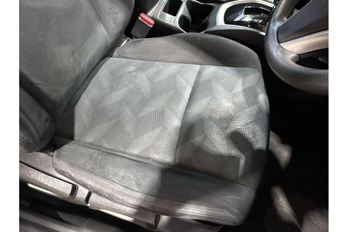 2015 Nissan X-TRAIL ST T32
