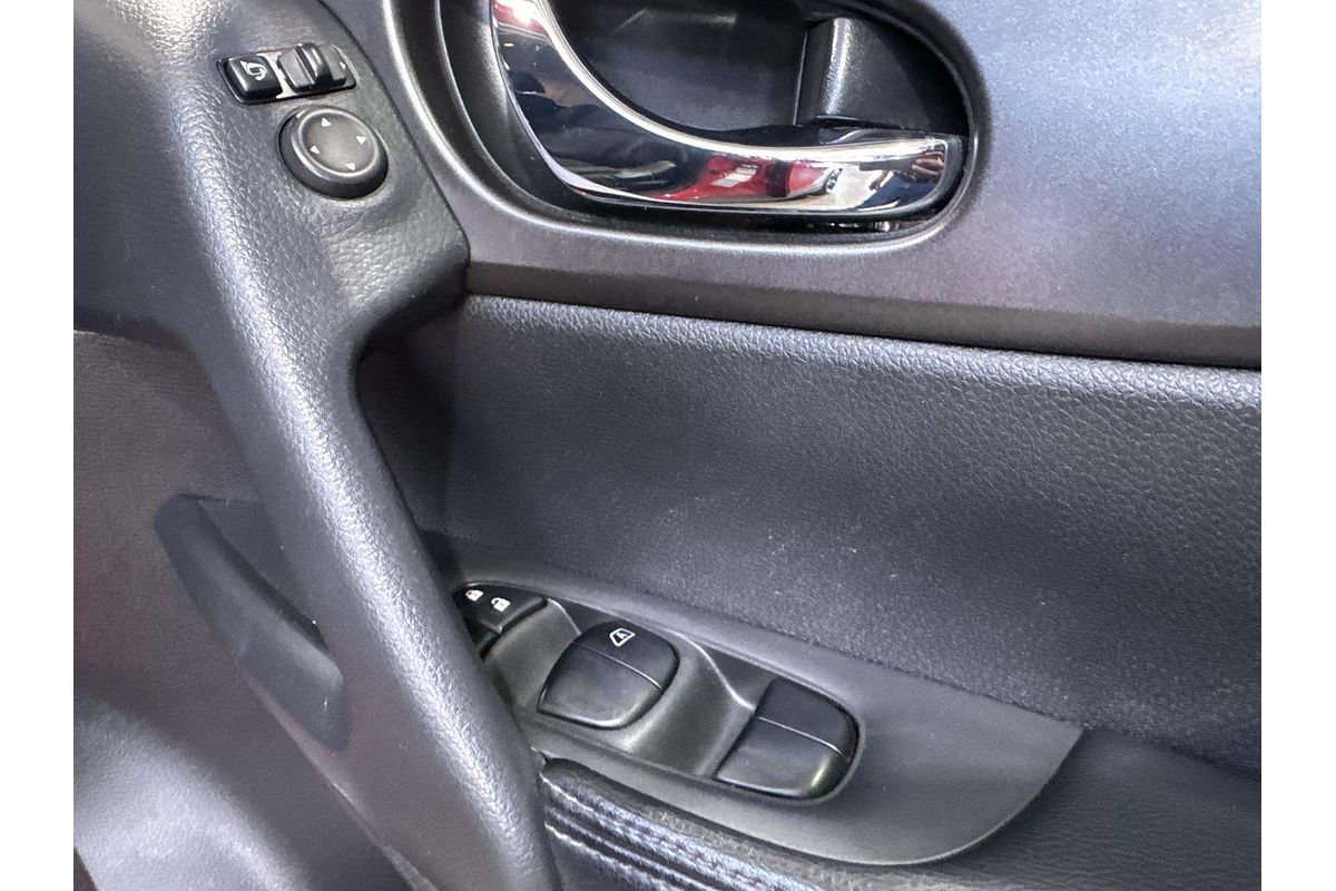 2015 Nissan X-TRAIL ST T32