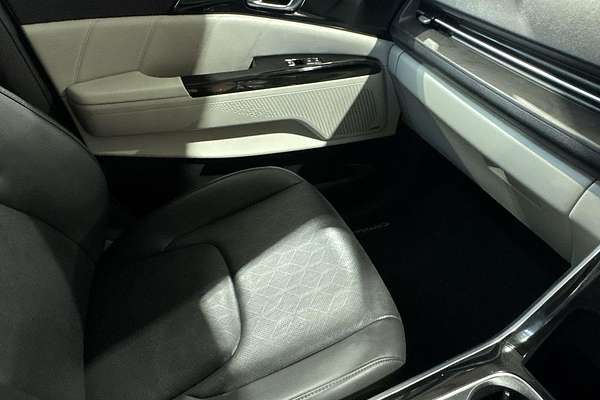 2022 Kia Carnival Platinum KA4