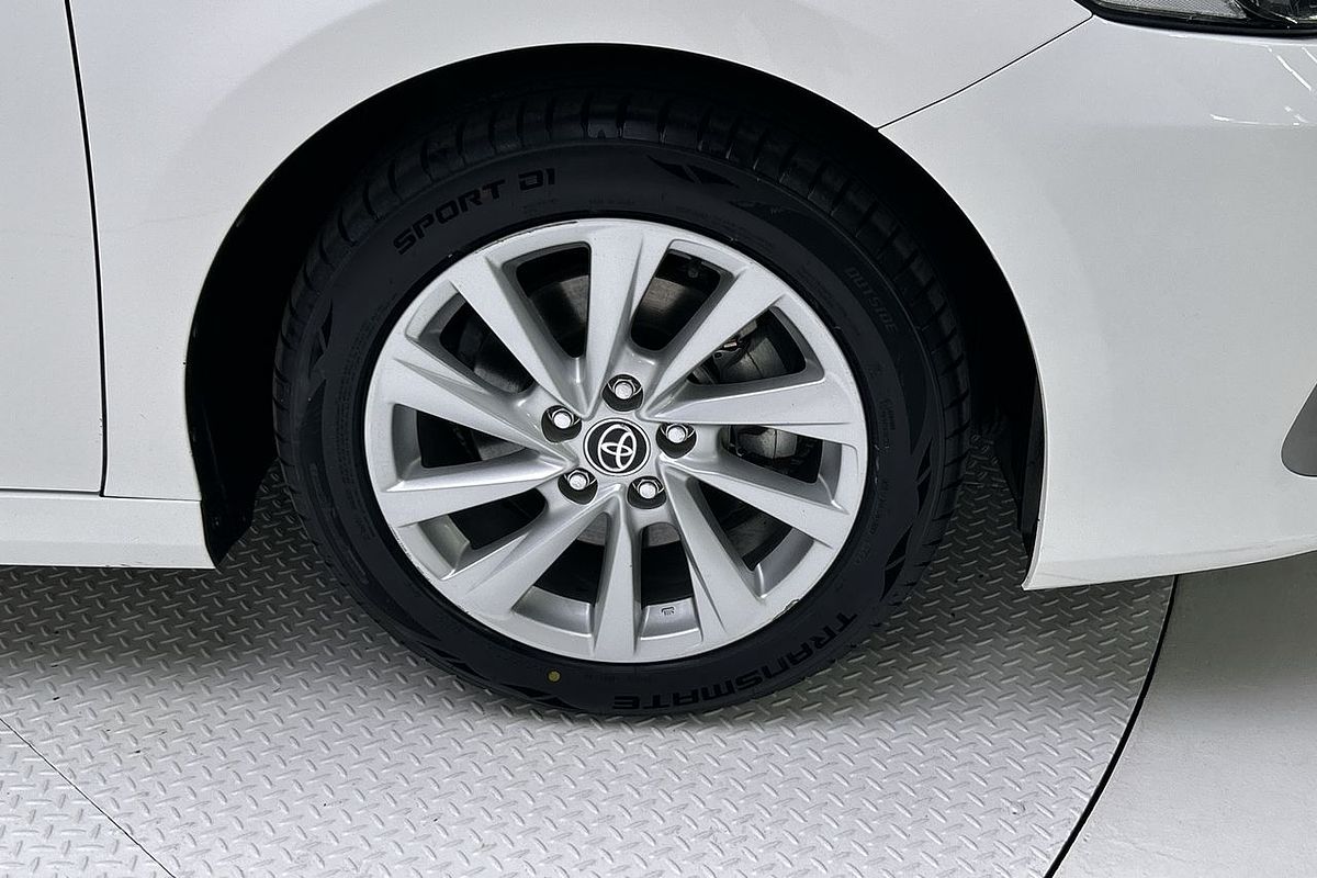 2021 Toyota Camry Ascent AXVH70R