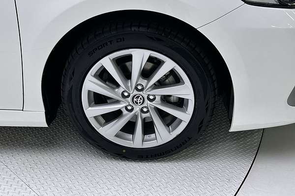 2021 Toyota Camry Ascent AXVH70R