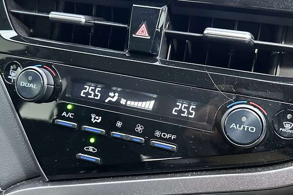 2021 Toyota Camry Ascent AXVH70R