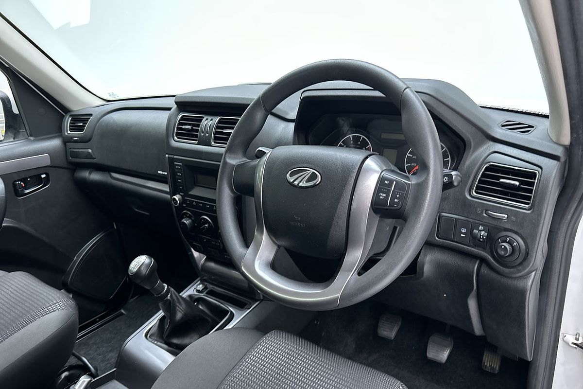 2022 Mahindra PIK-UP S10+ 4X4