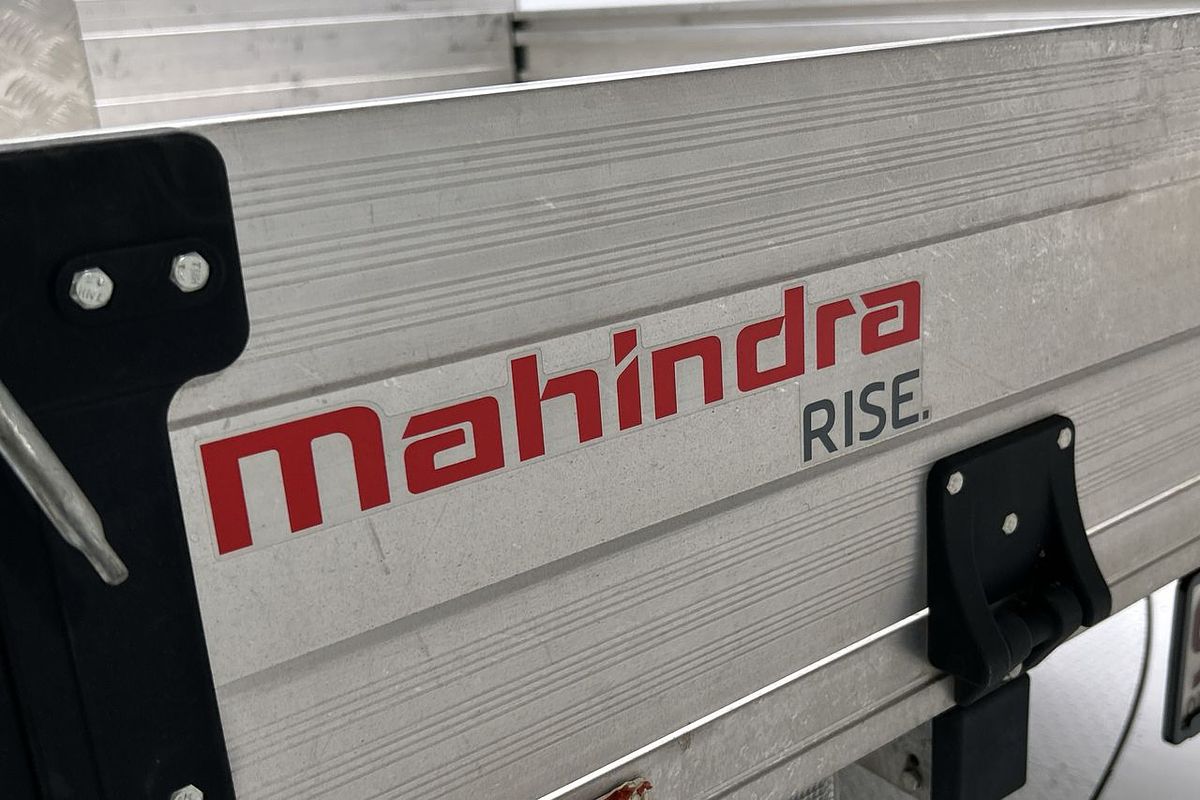 2022 Mahindra PIK-UP S10+ 4X4