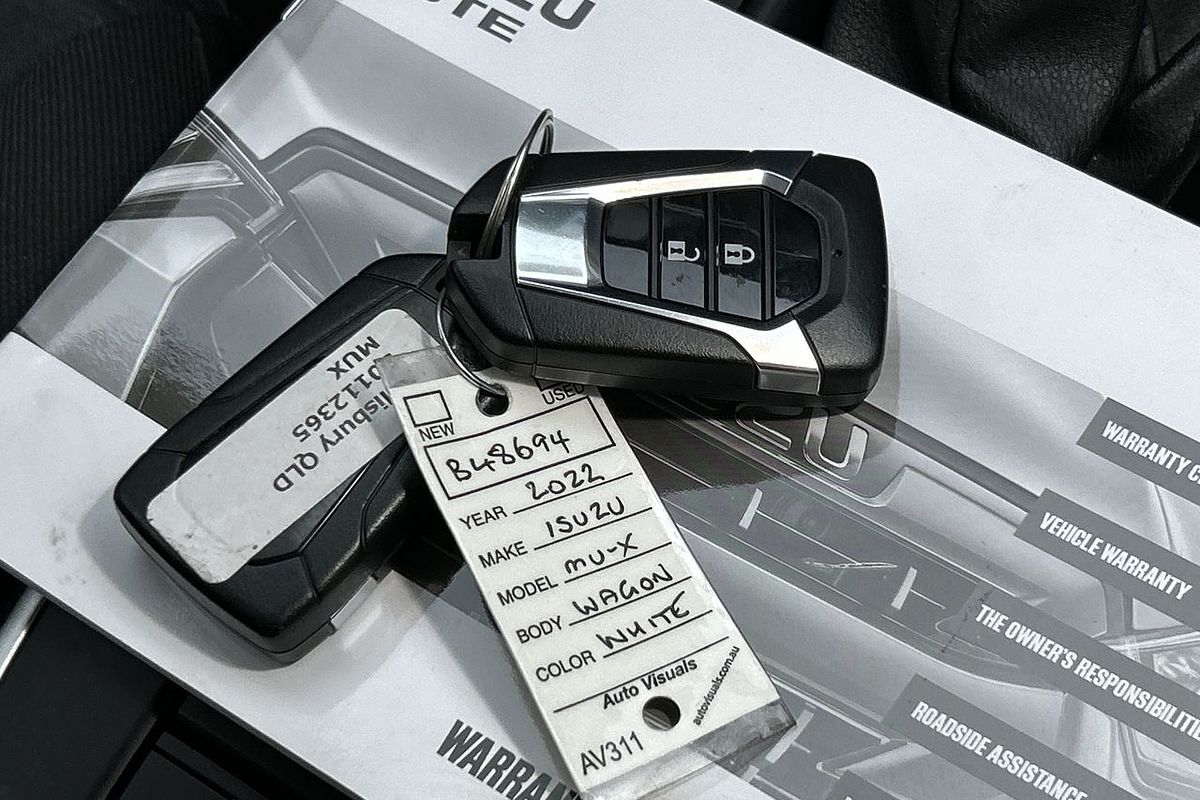 2022 Isuzu MU-X LS-M