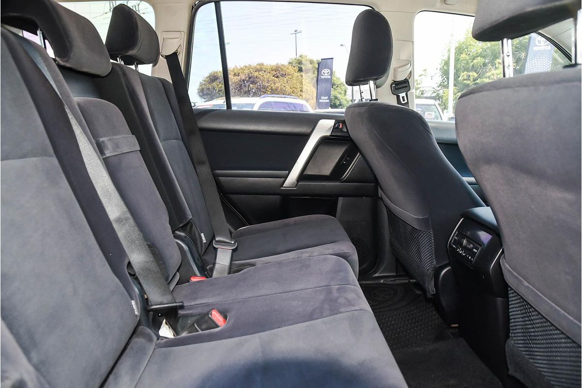 2017 Toyota Landcruiser Prado GXL GDJ150R