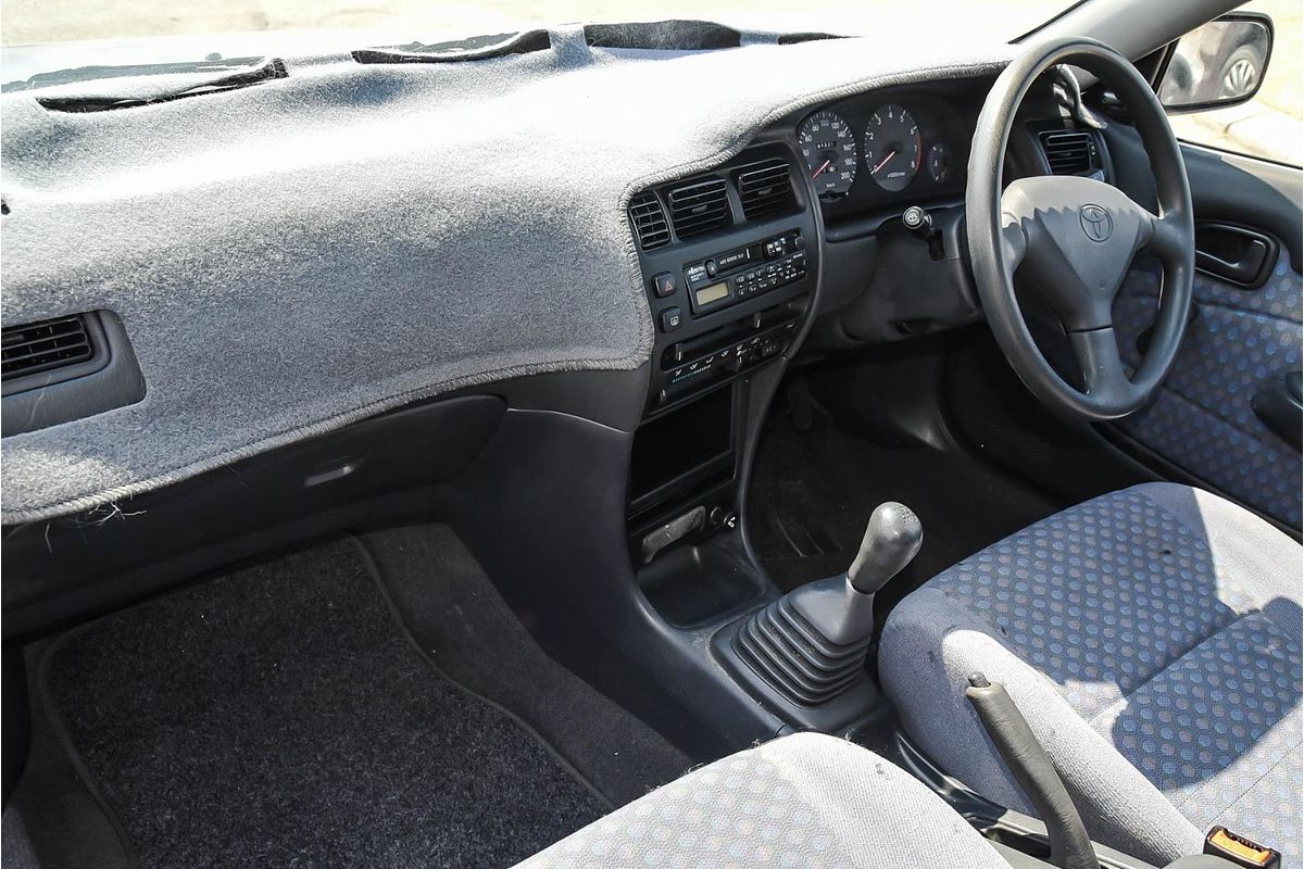 1999 Toyota Corolla CSi Seca AE101R