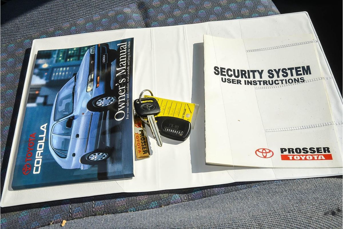 1999 Toyota Corolla CSi Seca AE101R