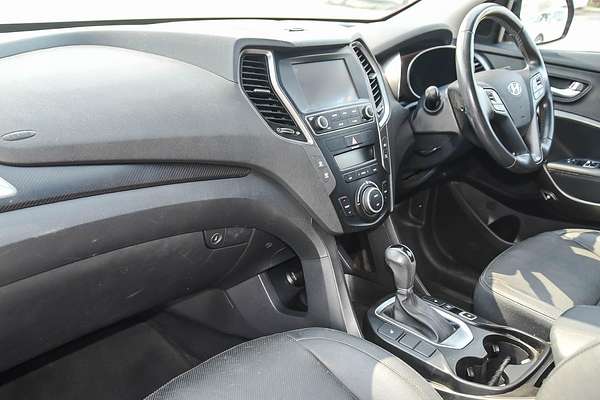 2017 Hyundai Santa Fe Active X DM3 Series II