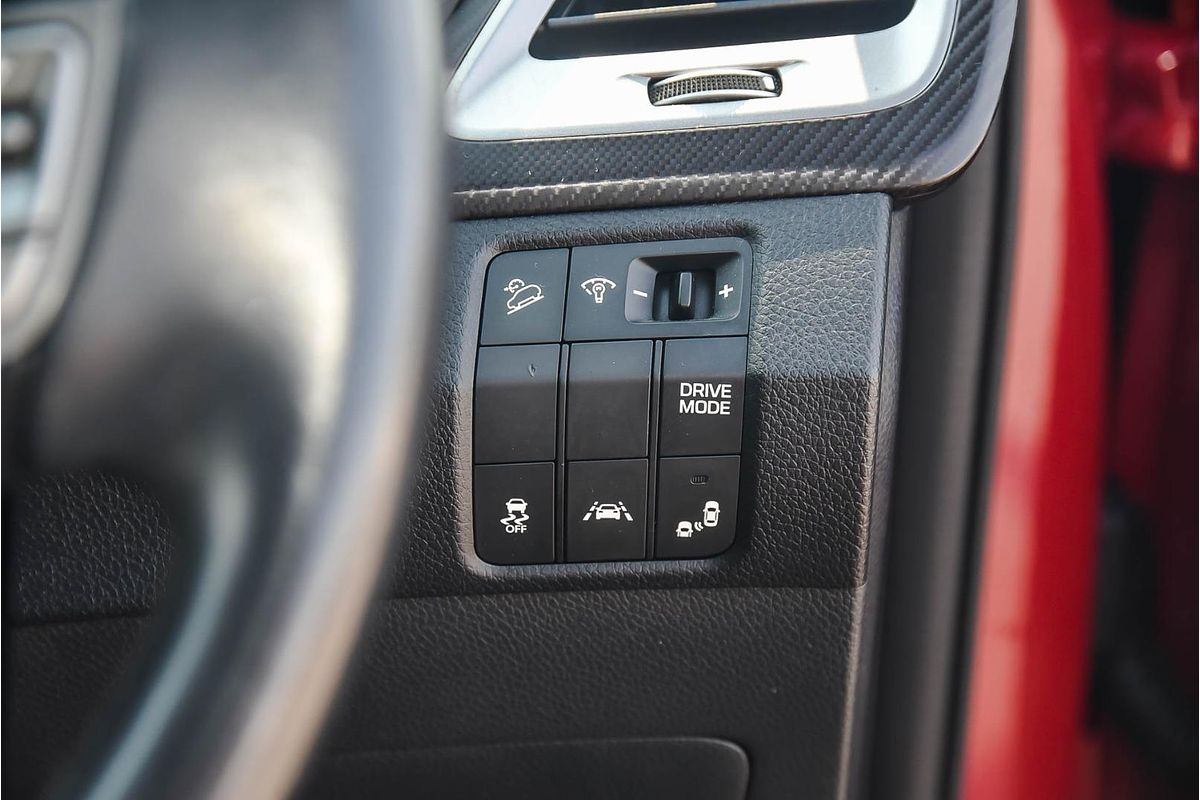 2017 Hyundai Santa Fe Active X DM3 Series II