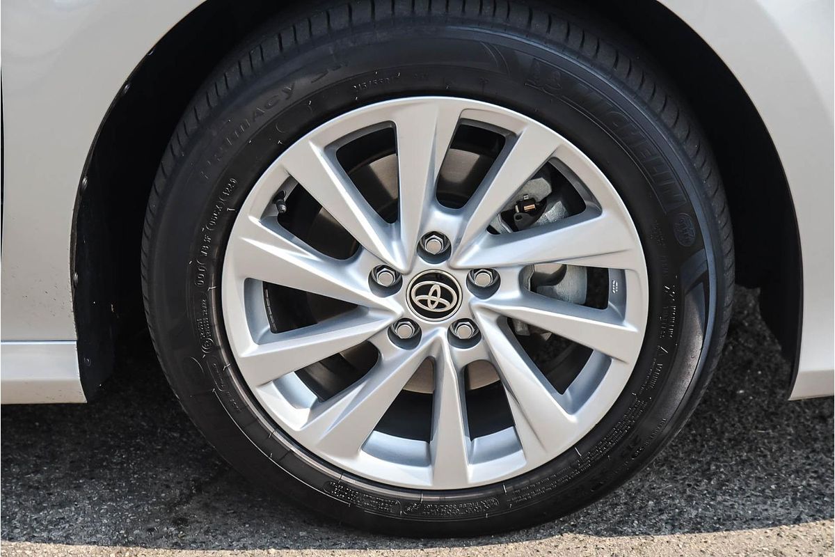 2024 Toyota Camry Ascent AXVH70R