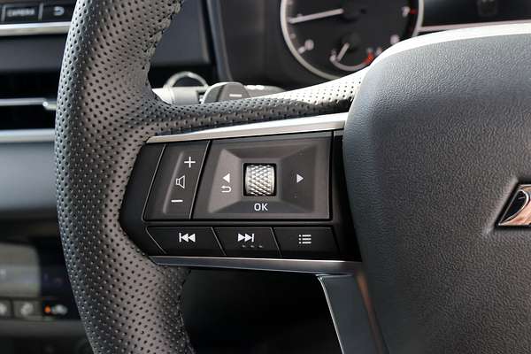 2024 Mitsubishi Outlander LS ZM