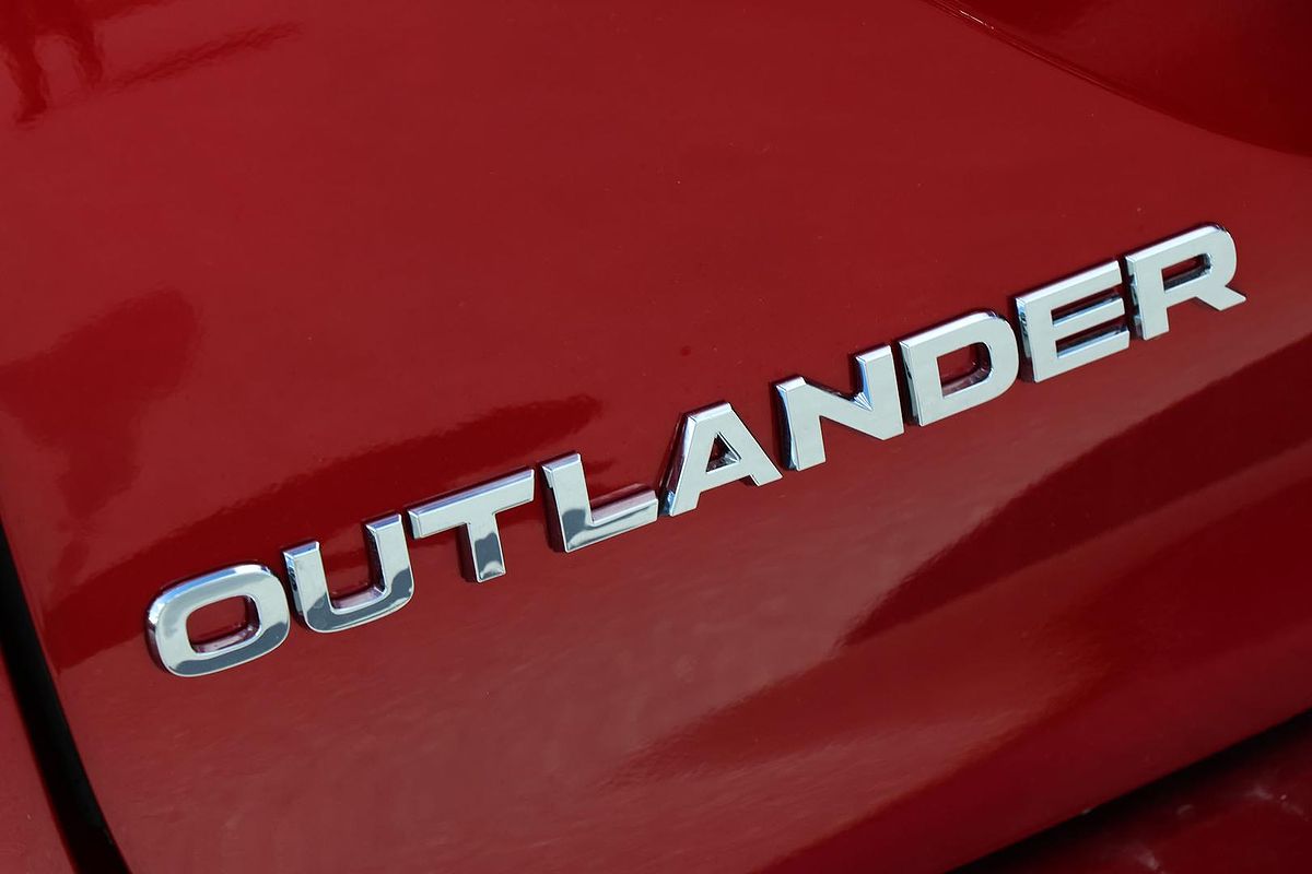 2024 Mitsubishi Outlander Aspire ZM