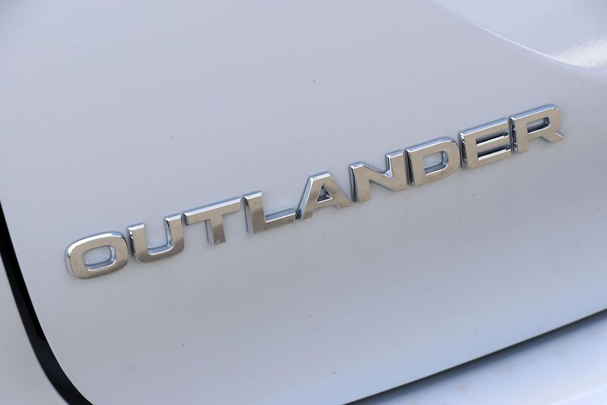 2024 Mitsubishi Outlander Aspire ZM