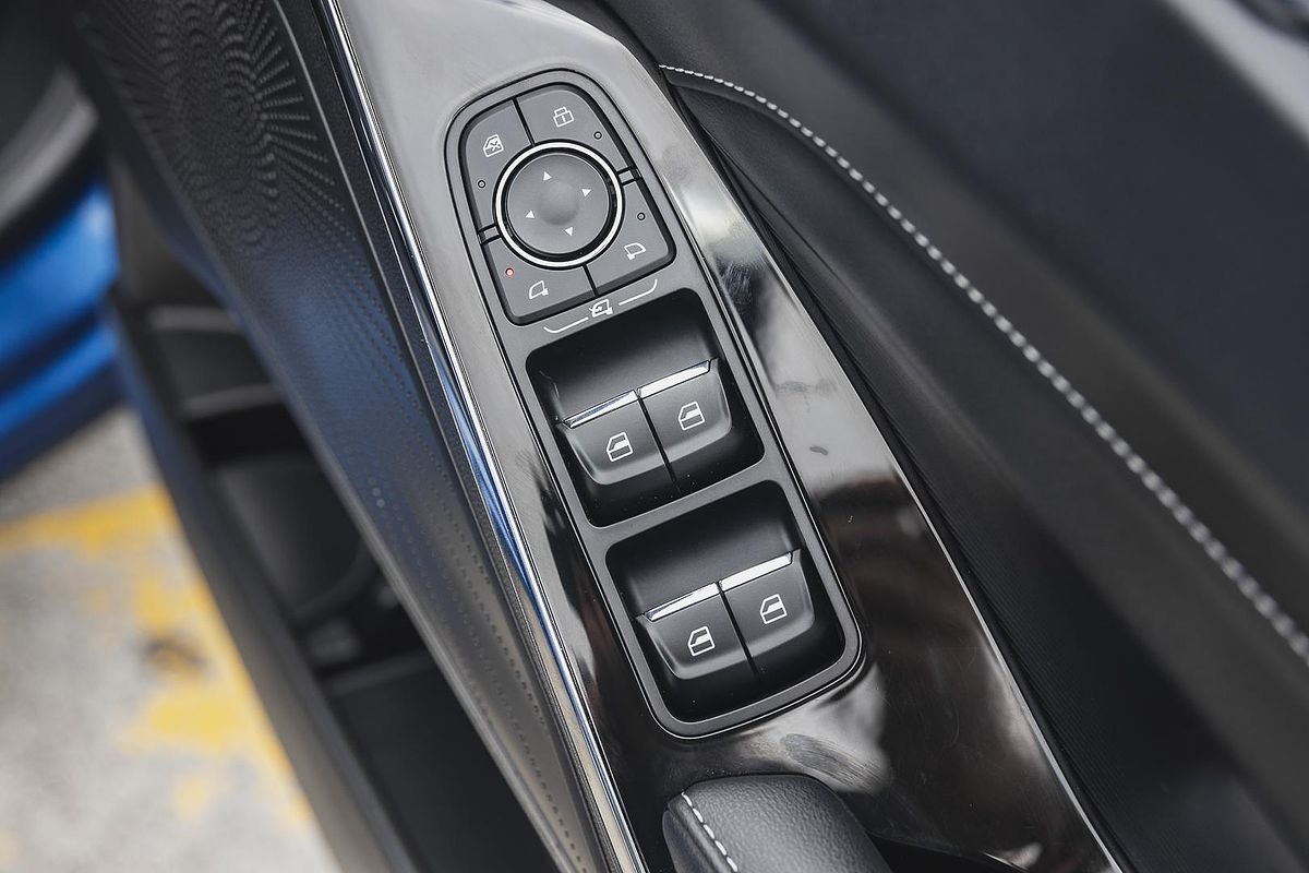2023 GWM Haval H6 Lux B01