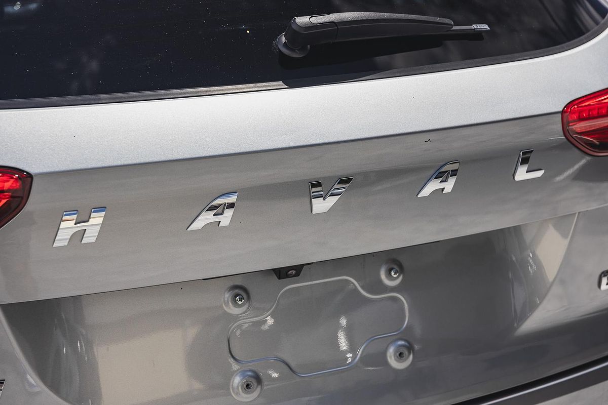 2022 GWM Haval Jolion Ultra Hybrid A01