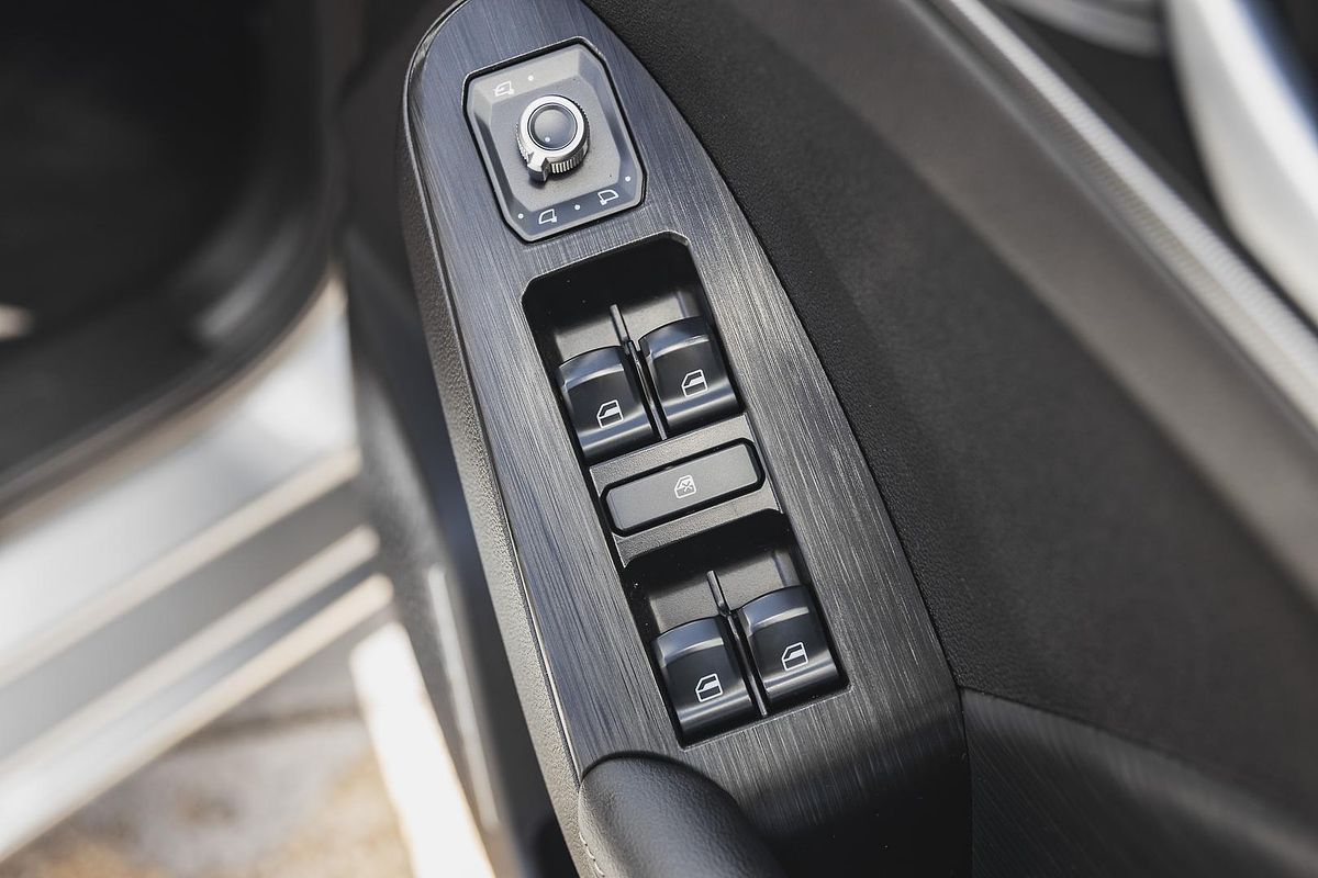 2022 GWM Haval Jolion Ultra Hybrid A01
