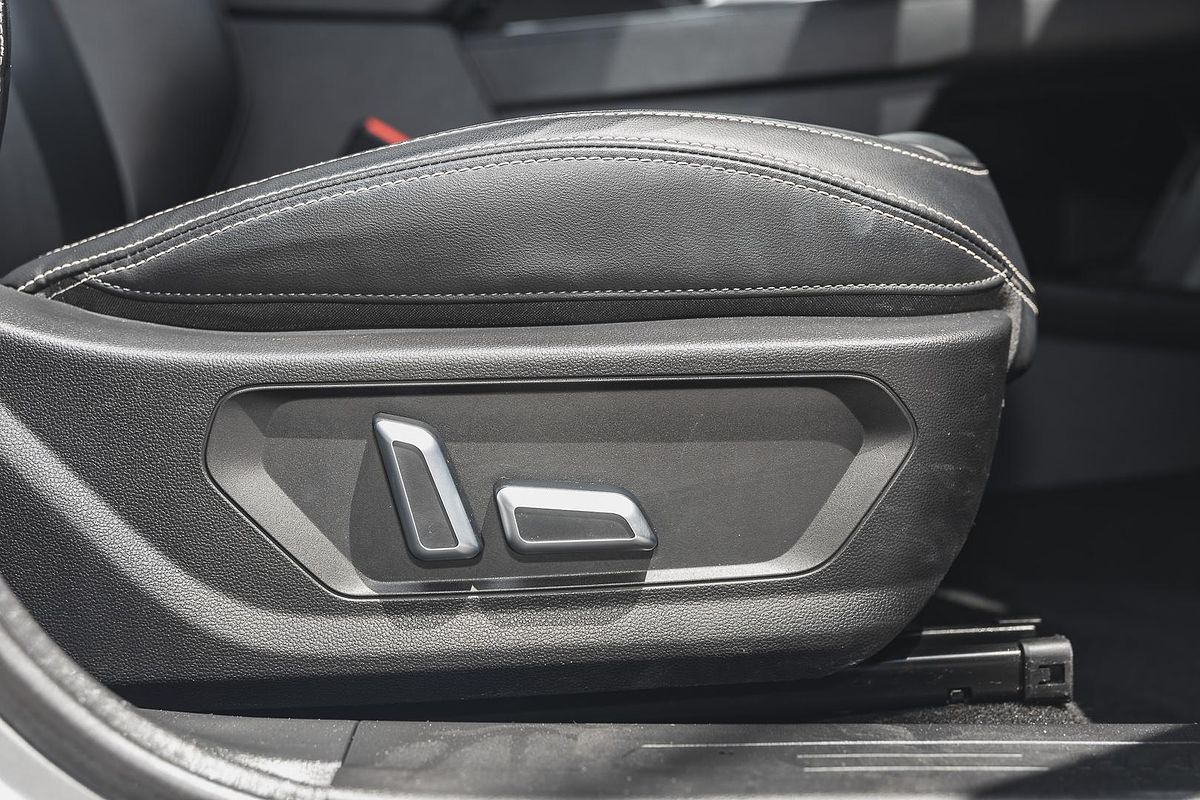 2022 GWM Haval Jolion Ultra Hybrid A01