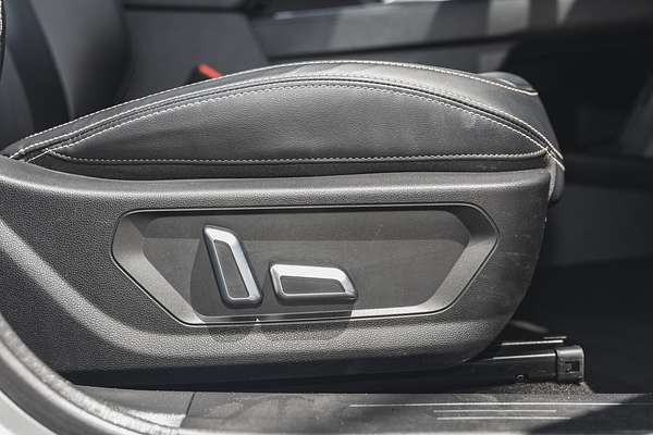 2022 GWM Haval Jolion Ultra Hybrid A01