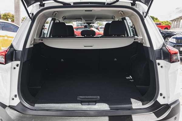 2024 Nissan X-TRAIL ST T33