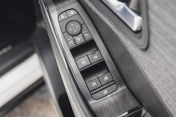 2024 Nissan X-TRAIL ST T33