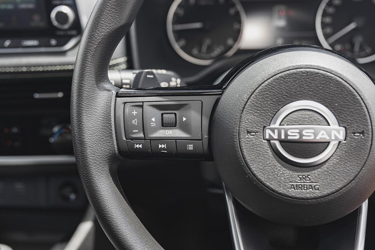 2024 Nissan X-TRAIL ST T33