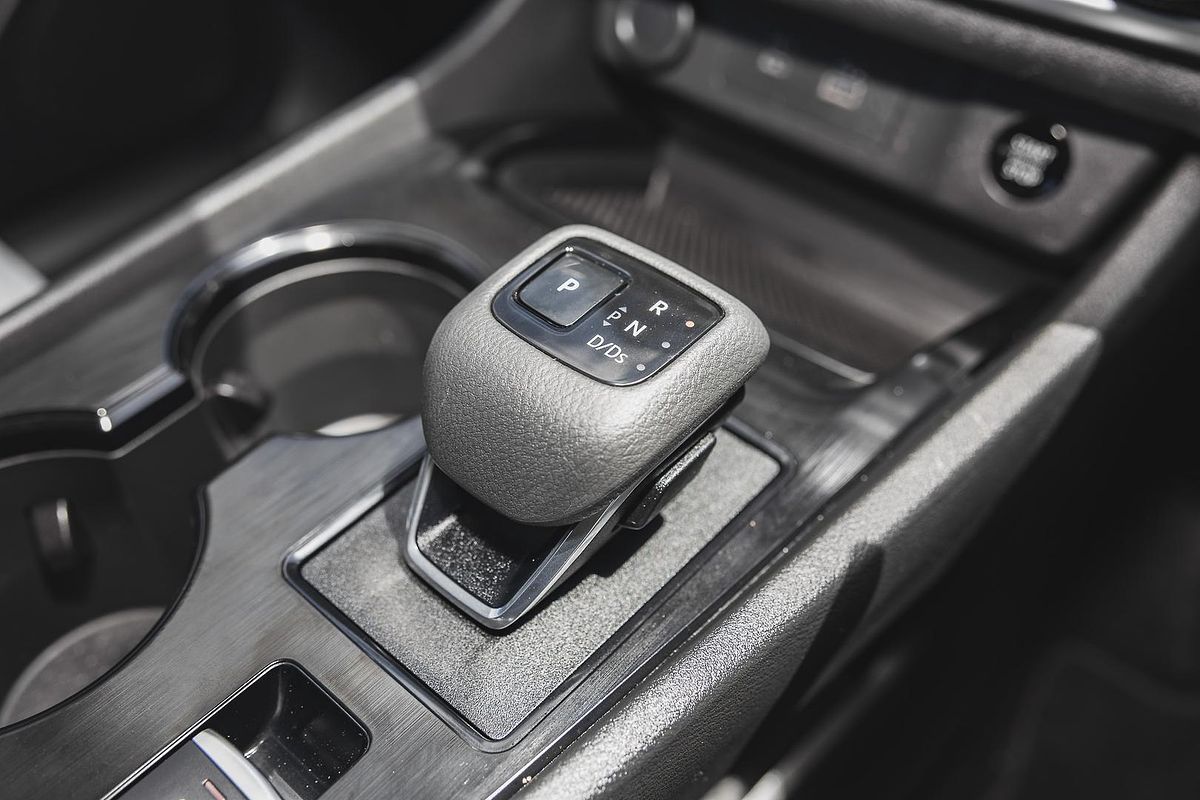 2024 Nissan X-TRAIL ST T33