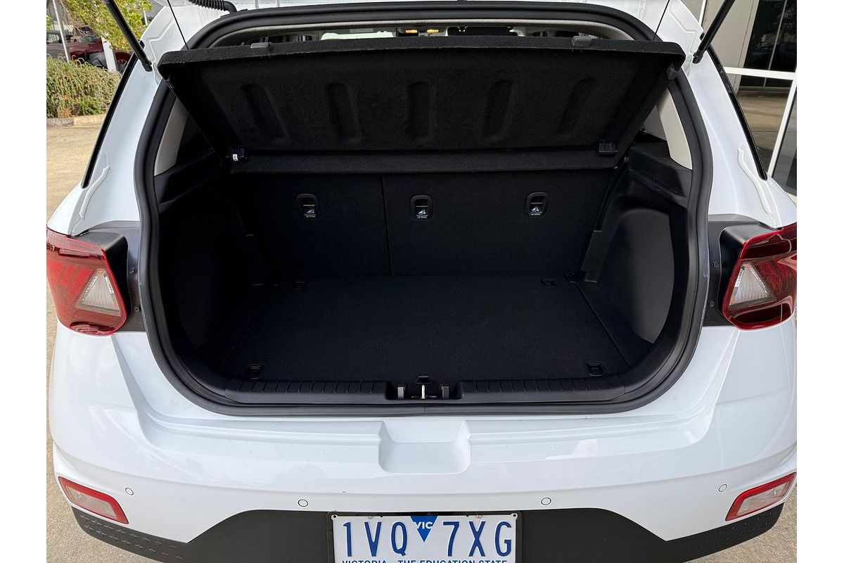 2022 Hyundai Venue Elite QX.V4