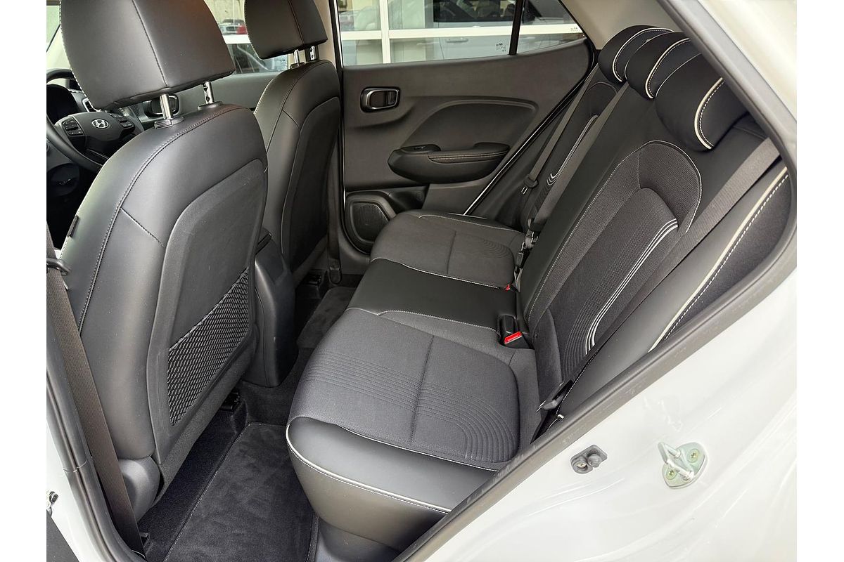 2022 Hyundai Venue Elite QX.V4