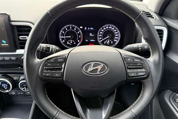 2022 Hyundai Venue Elite QX.V4