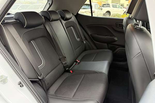 2022 Hyundai Venue Elite QX.V4