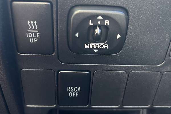 2007 Toyota Landcruiser GXL VDJ200R