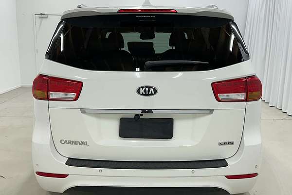 2015 Kia Carnival Si YP