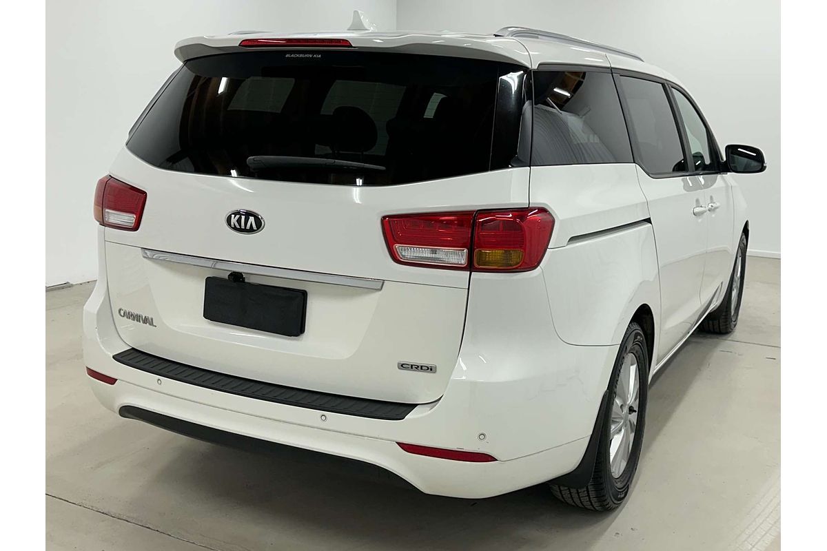 2015 Kia Carnival Si YP