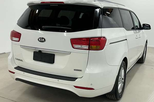 2015 Kia Carnival Si YP
