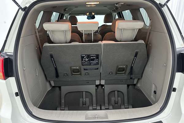 2015 Kia Carnival Si YP