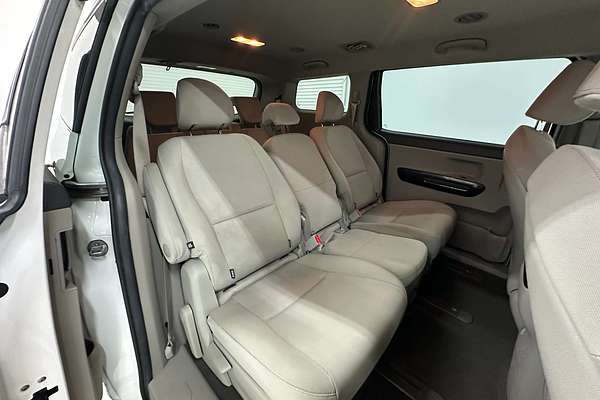 2015 Kia Carnival Si YP
