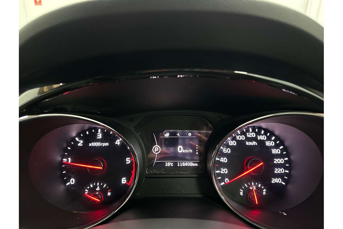 2015 Kia Carnival Si YP