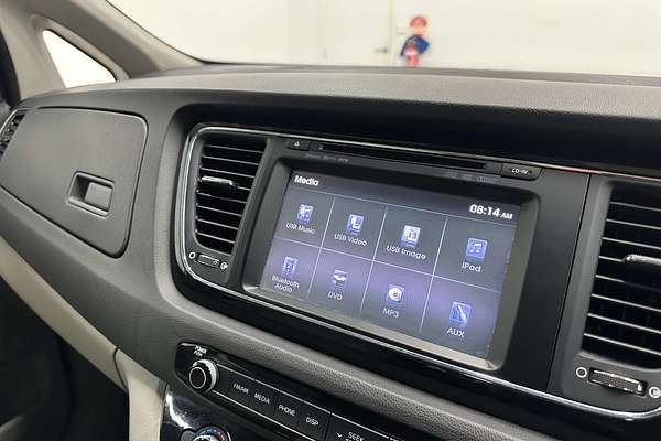 2015 Kia Carnival Si YP