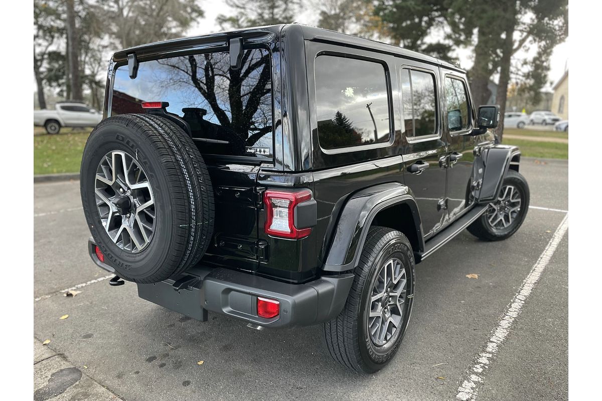 2024 Jeep Wrangler Unlimited Overland JL