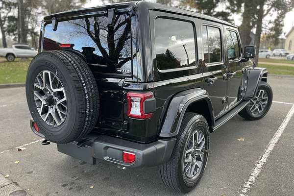 2024 Jeep Wrangler Unlimited Overland JL