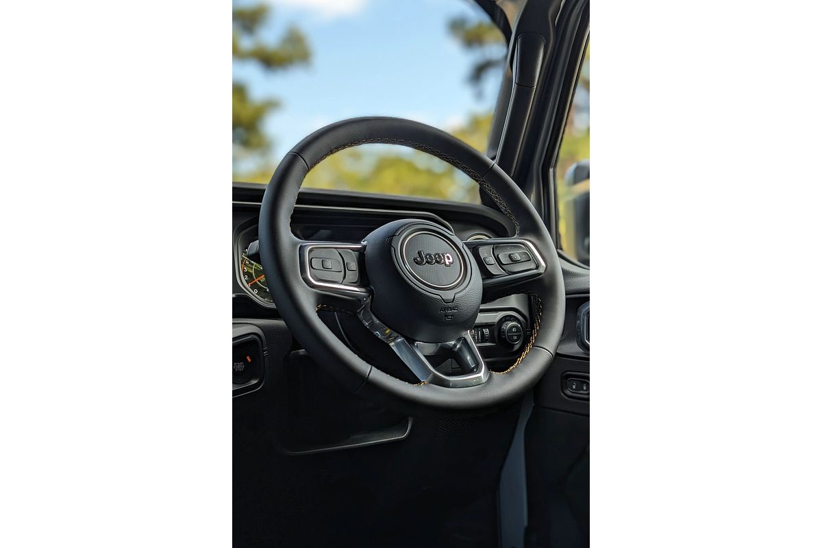 2024 Jeep Wrangler Unlimited Overland JL