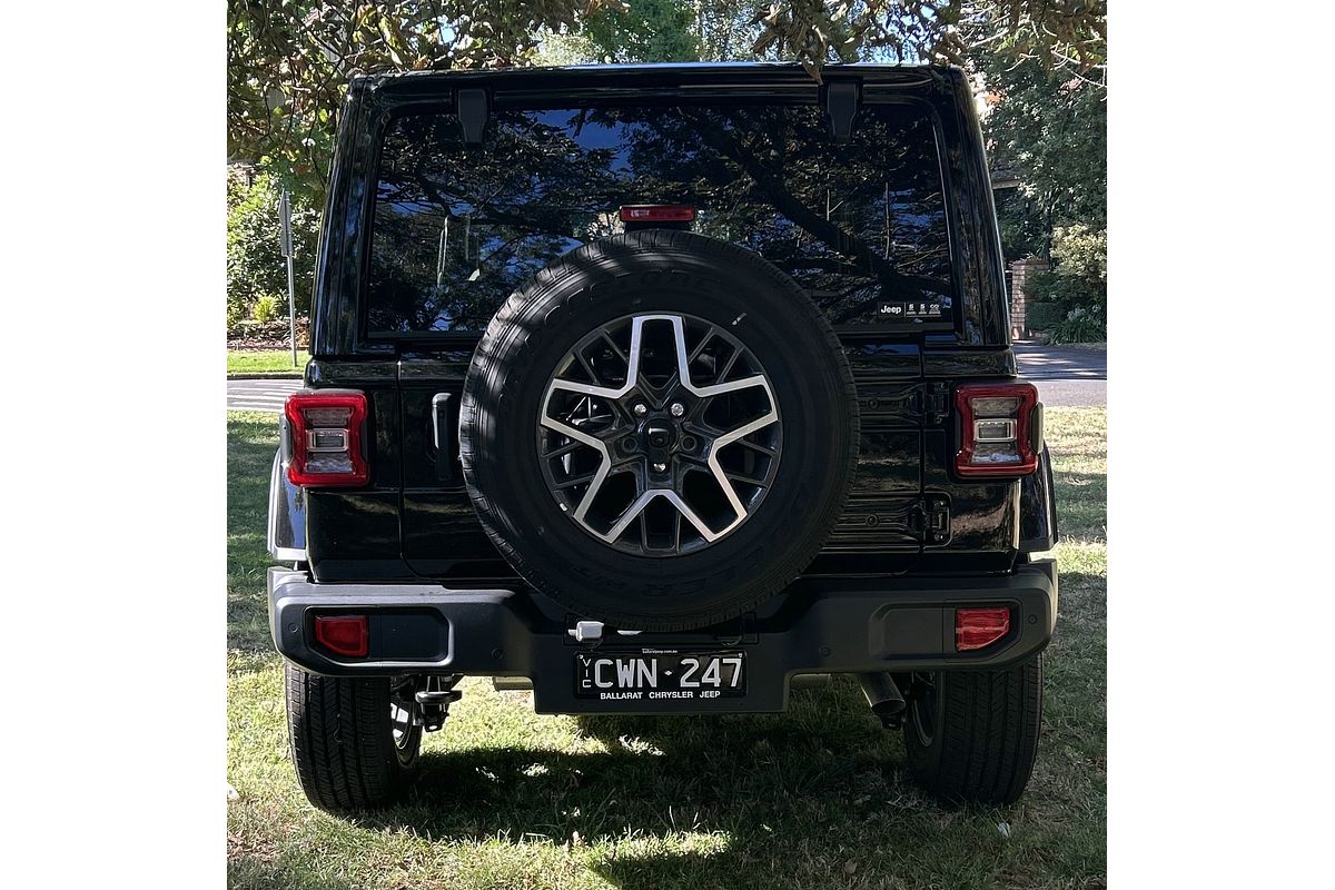 2024 Jeep Wrangler Unlimited Overland JL