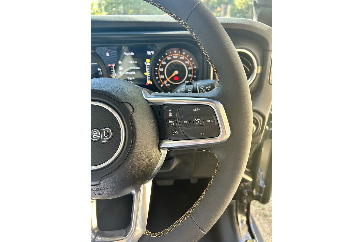 2024 Jeep Wrangler Unlimited Overland JL