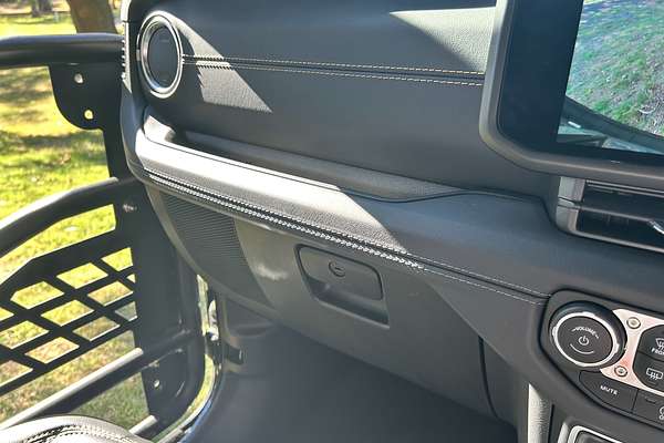 2024 Jeep Wrangler Unlimited Overland JL
