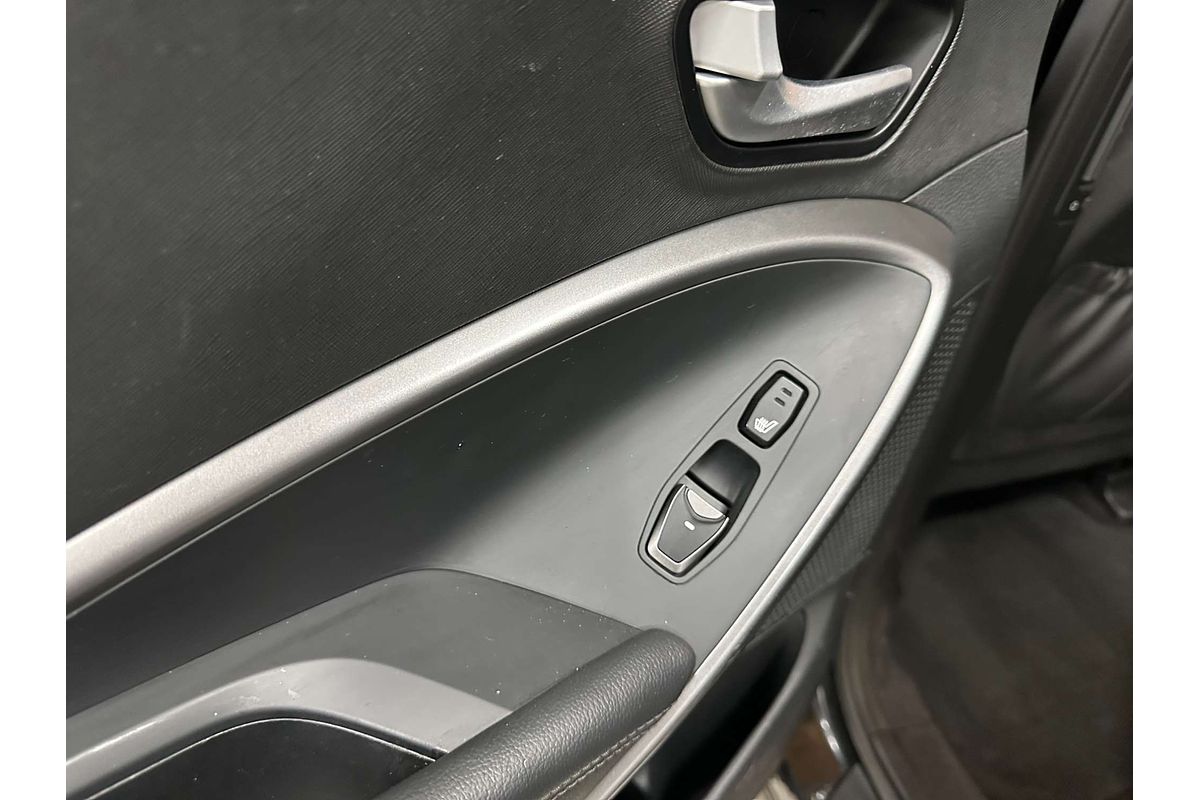 2015 Hyundai Santa Fe Highlander DM2