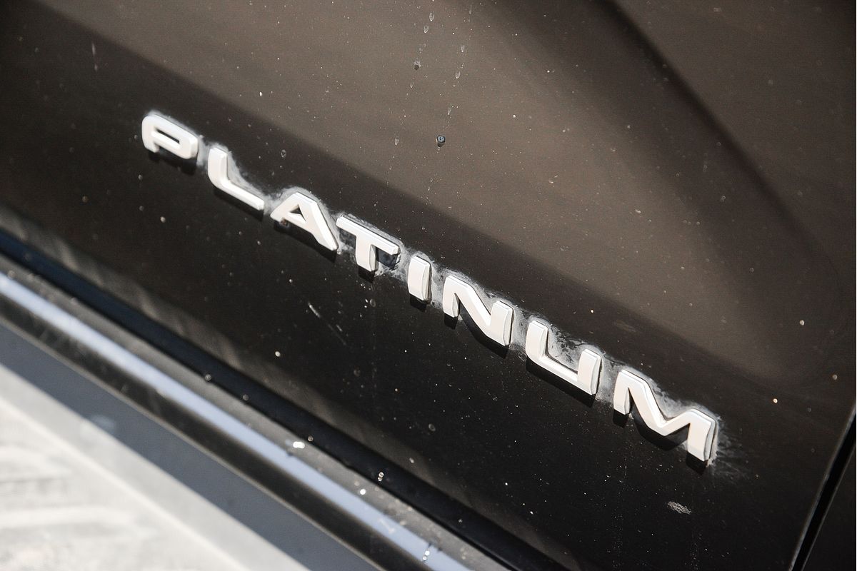 2024 Ford Everest Platinum